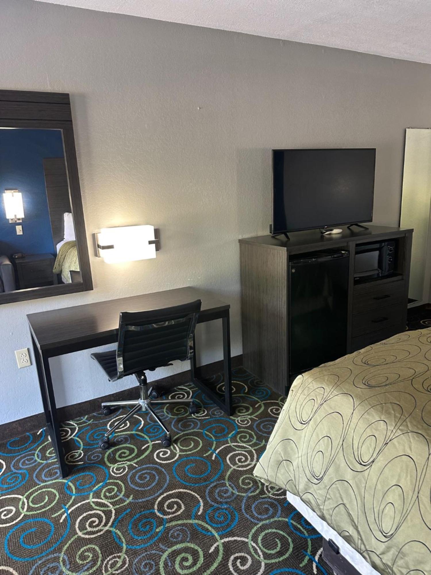 Clairmont Inn & Suites - Warren Dış mekan fotoğraf